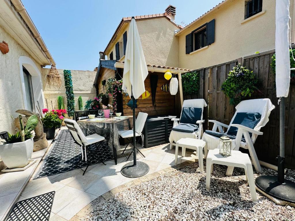 Terrasse aménagée des Pivoines